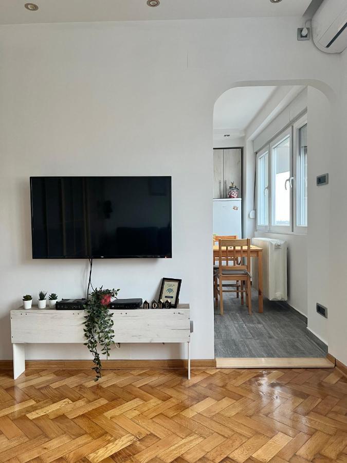 Comfortable Apartment In City Hub Belgrado Exterior foto